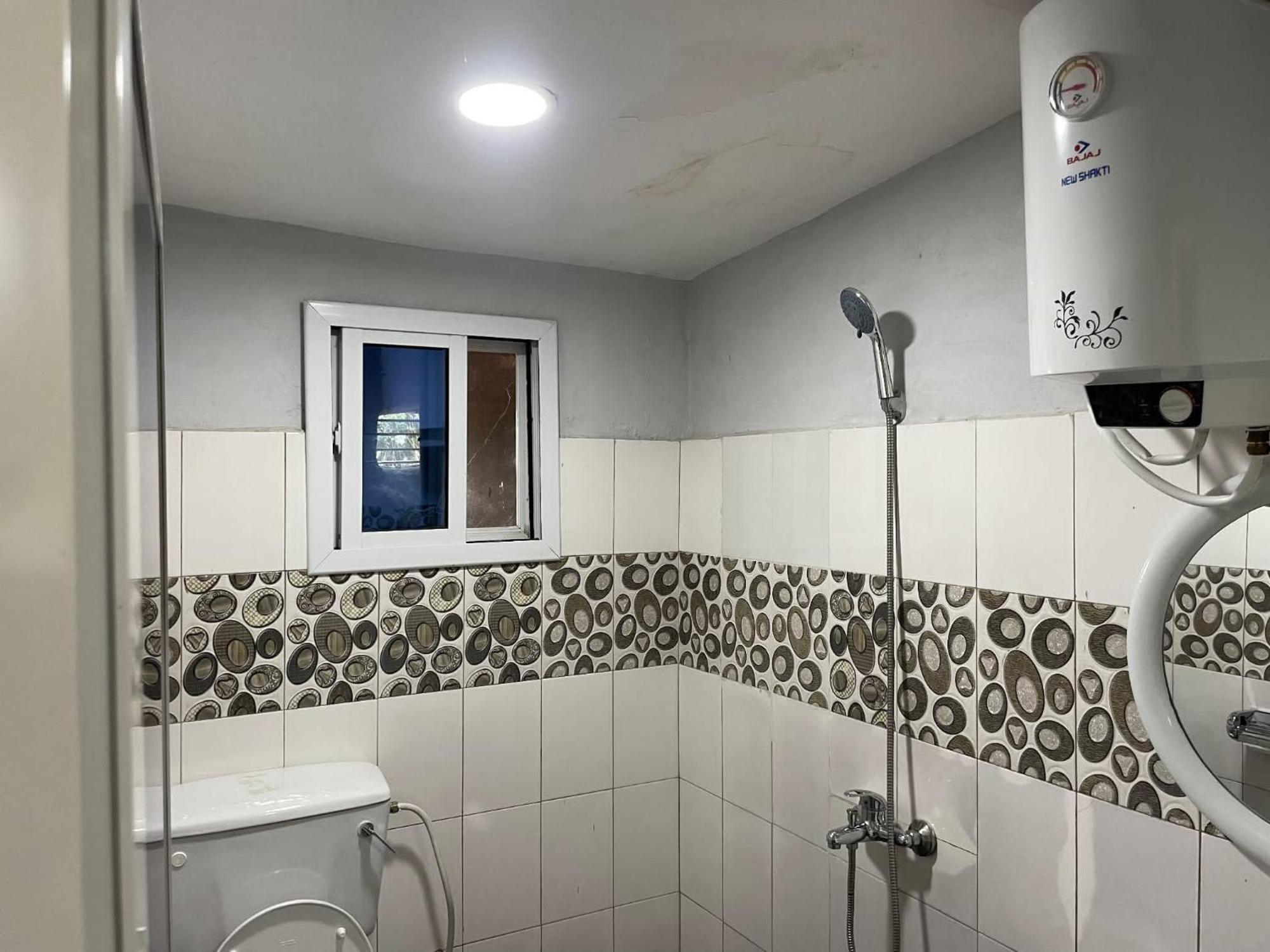 Faith And Grace Guest House Lamin Beretto Екстериор снимка