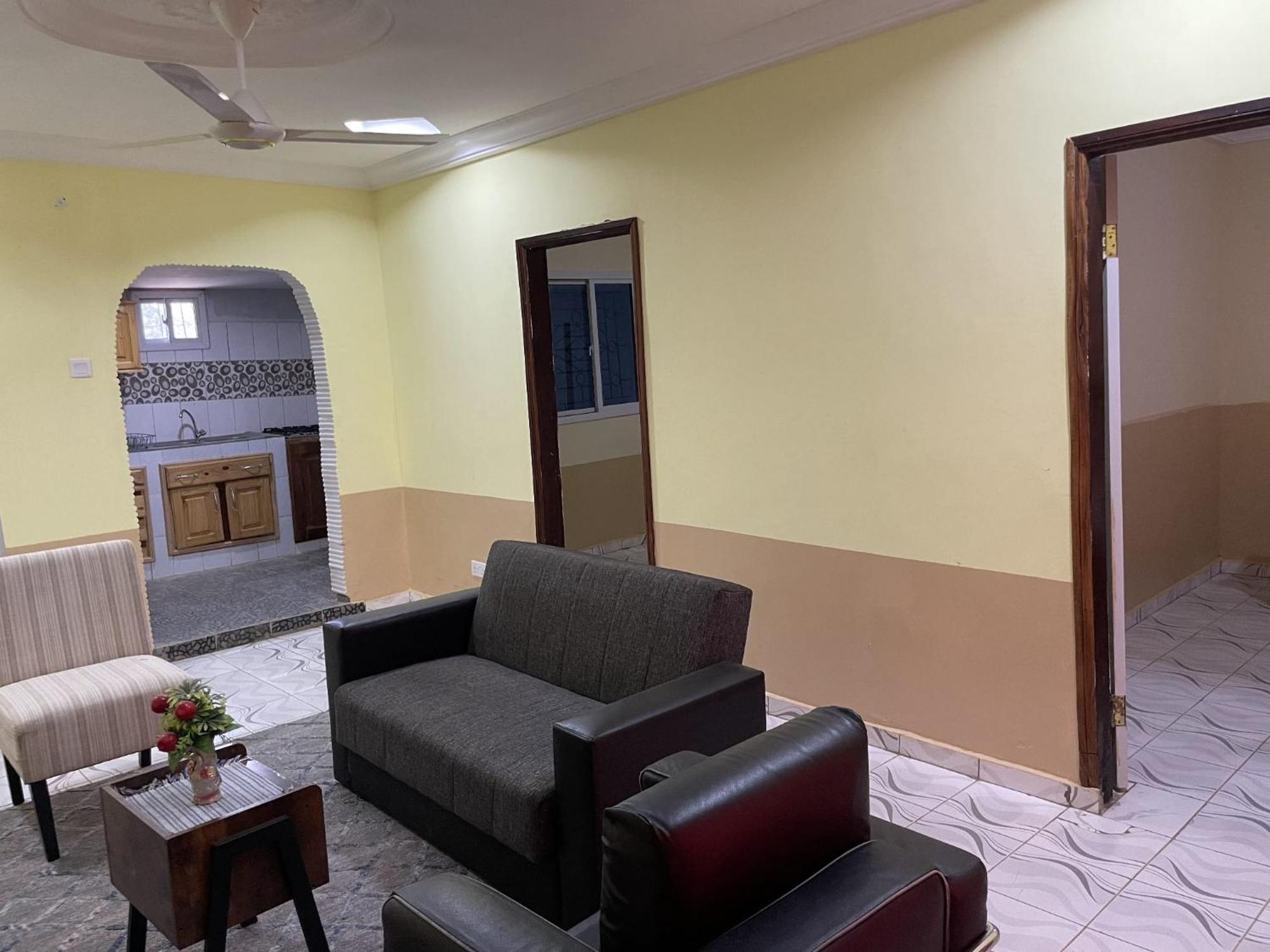 Faith And Grace Guest House Lamin Beretto Екстериор снимка