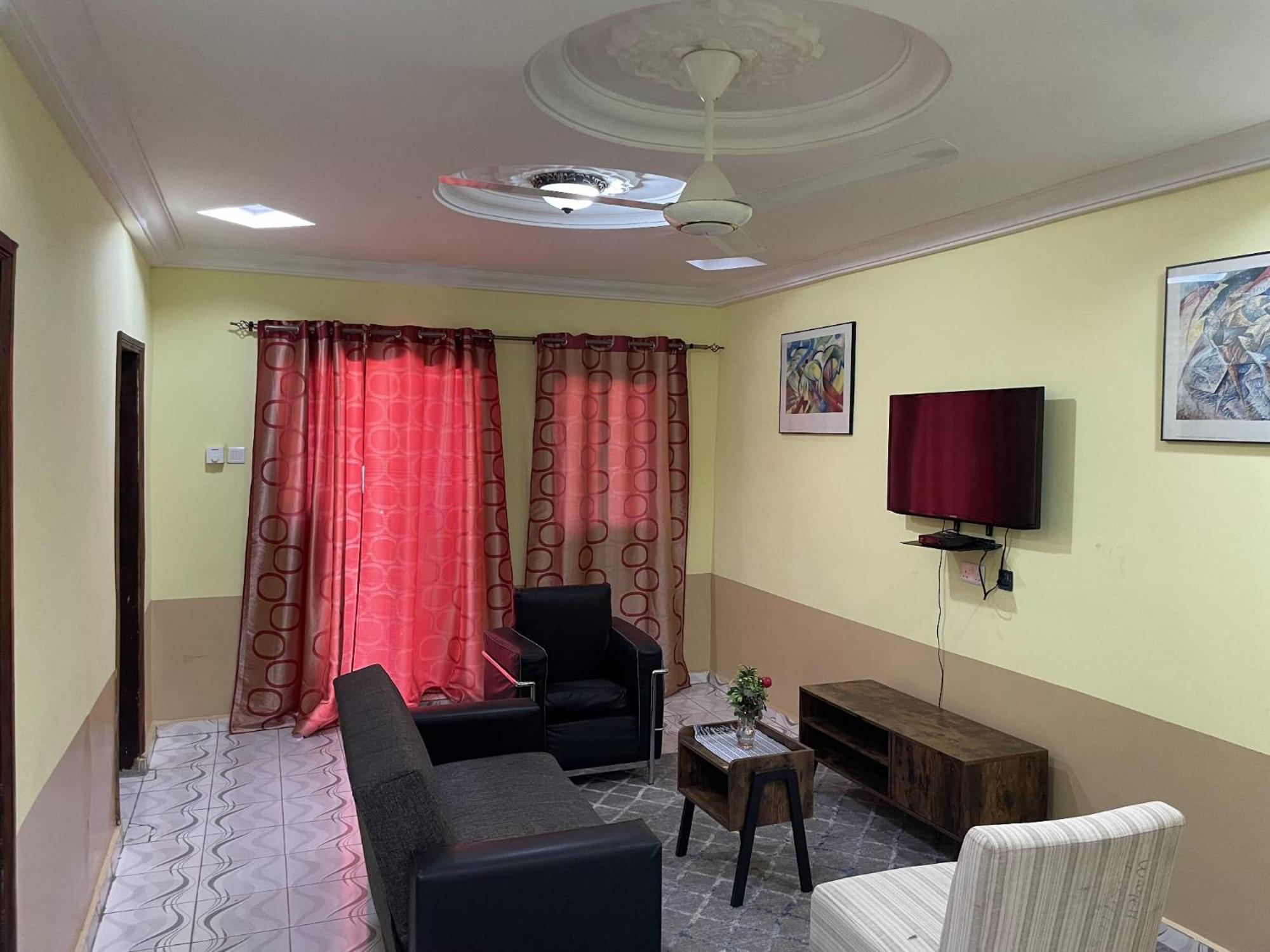 Faith And Grace Guest House Lamin Beretto Екстериор снимка