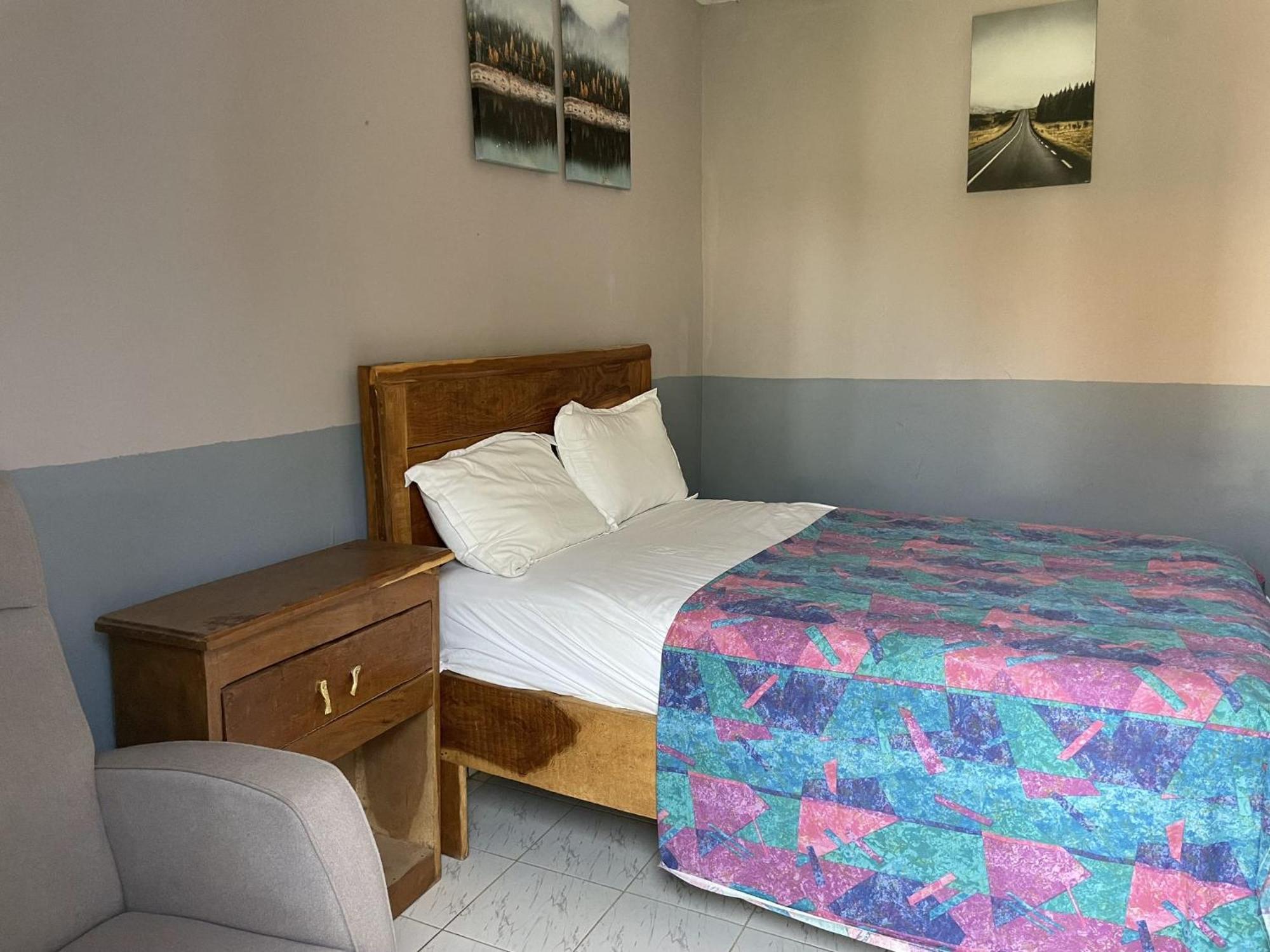 Faith And Grace Guest House Lamin Beretto Екстериор снимка